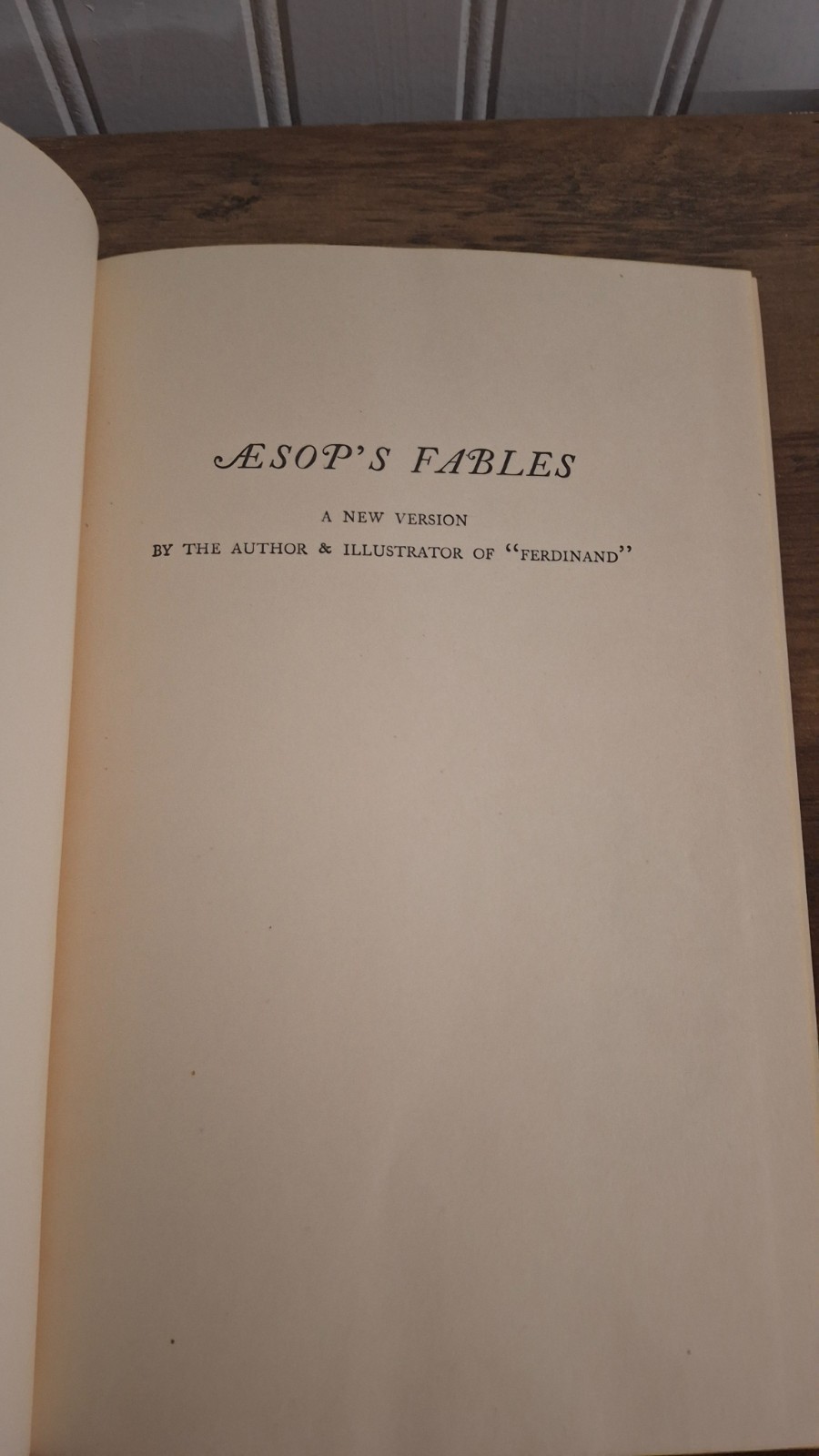 Vintage 1941 Aesops Fables Hardcover Book Munro Leaf Robert Lawson Illustrated