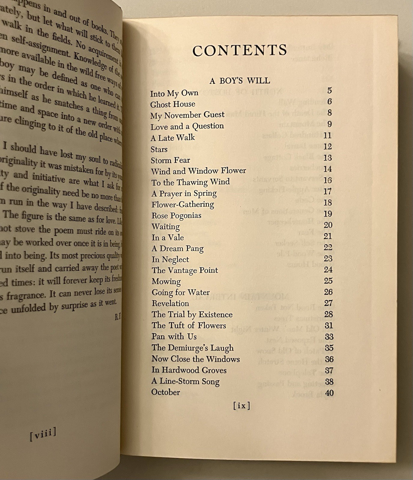 Complete Poems of Robert Frost in dark blue leather fine binding, 1955, poetry