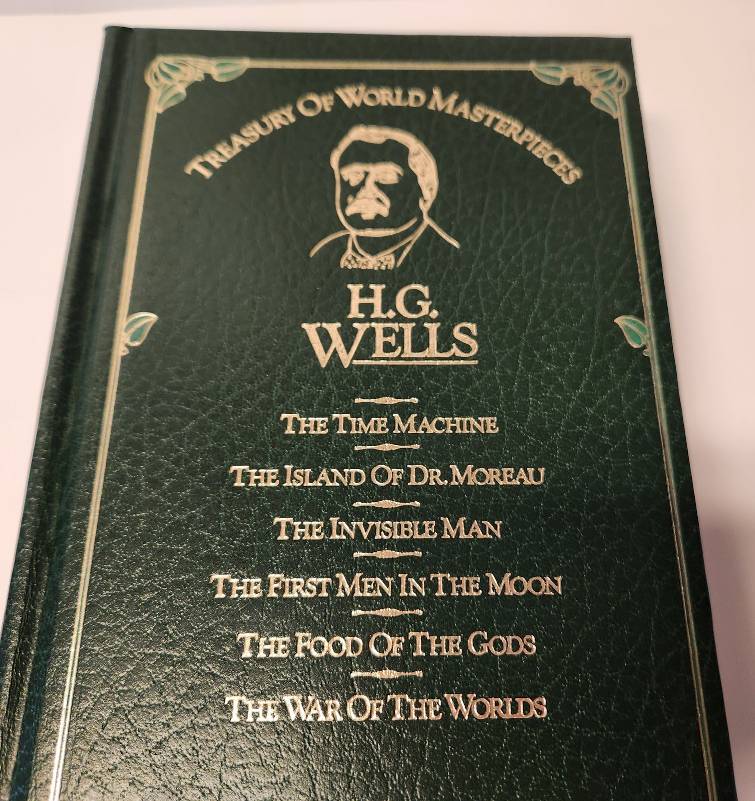 H. G. Wells : Treasury of World Masterpieces – Deluxe Bonded Leather Edition