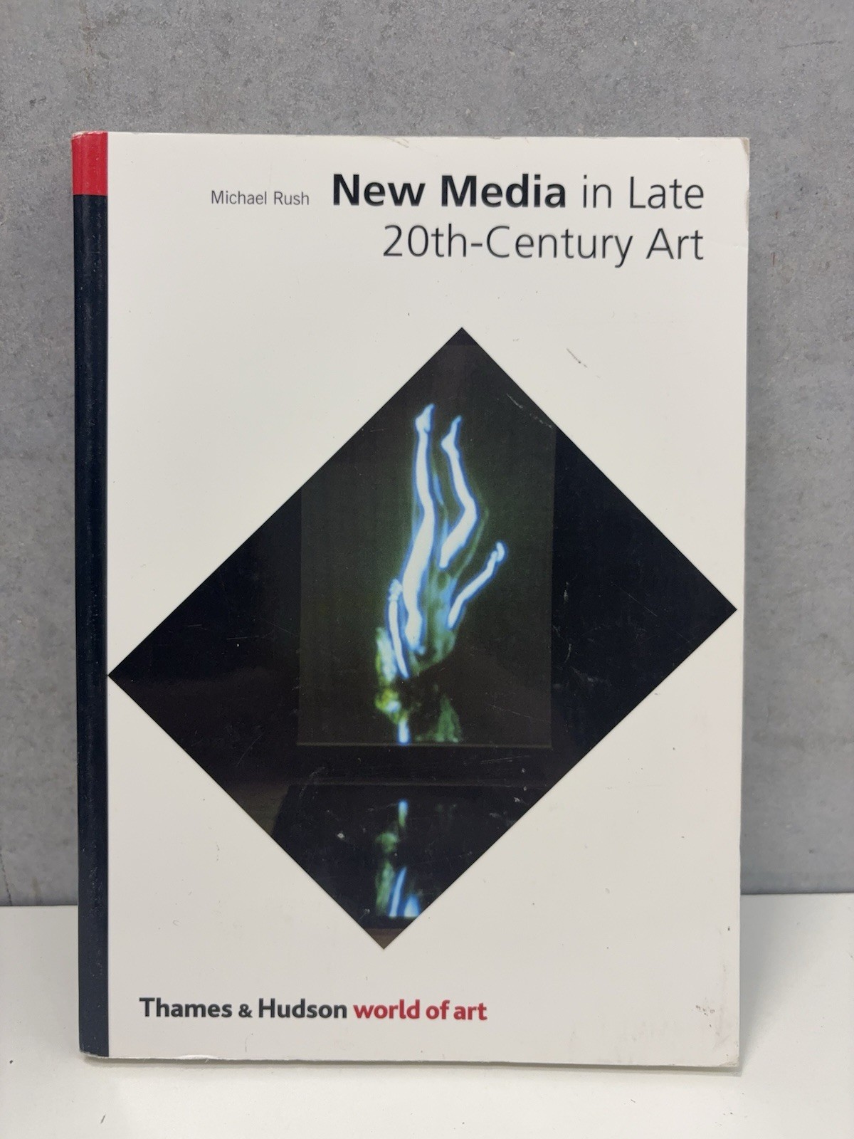 New Media in Late 20th-Century Art (World of Art) – Paperback – GOOD