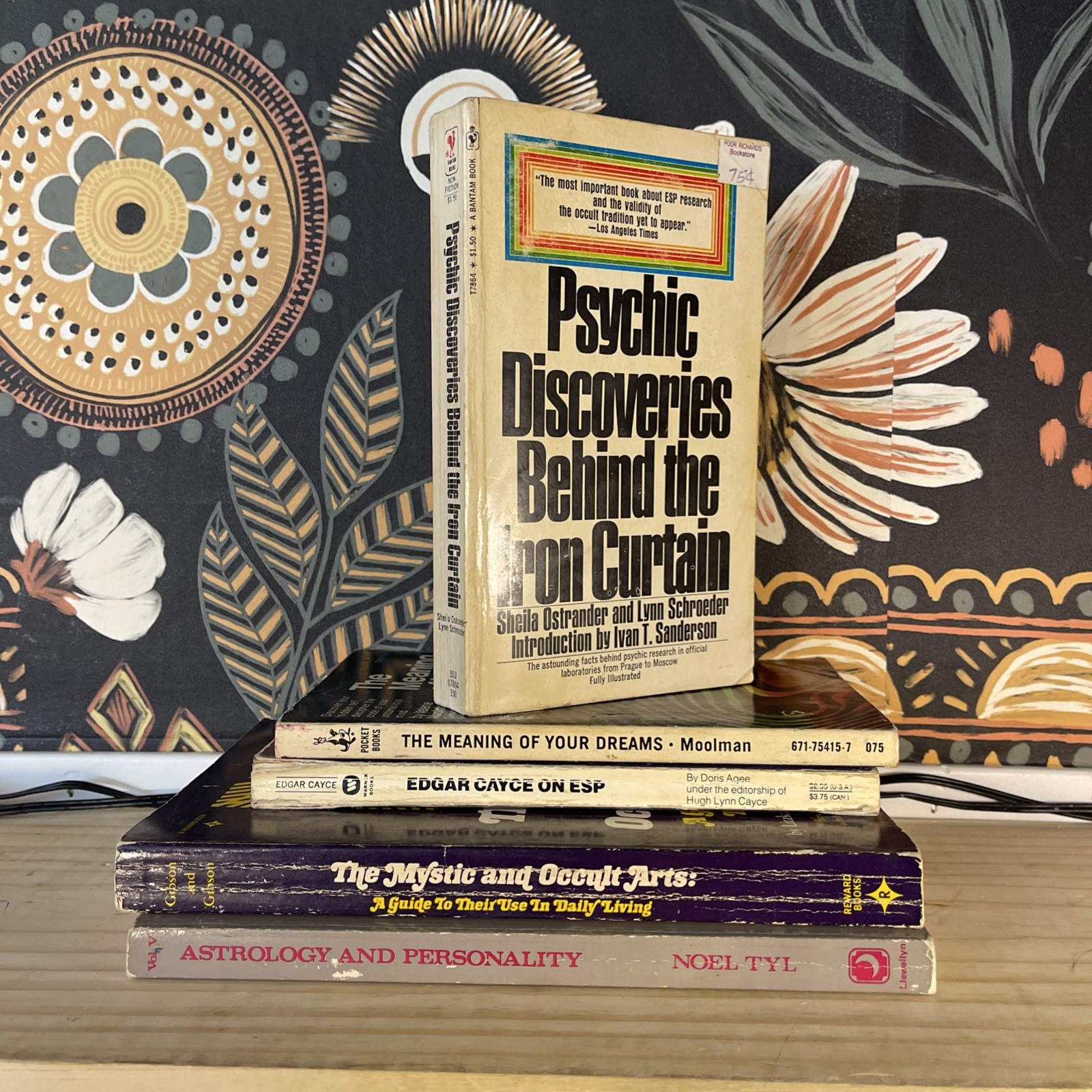 Vintage 1970s Occult Psychic ESP Book Lot Edgar Cayce Numerology Dreams 5 Book