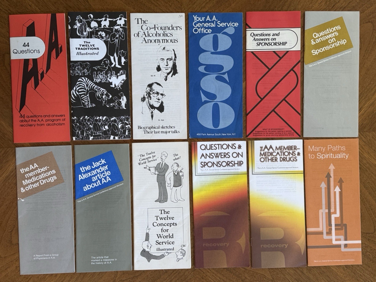 12 AA Pamphlets Alcoholics Anonymous Steps Traditions Sponsor & Other Info Lot