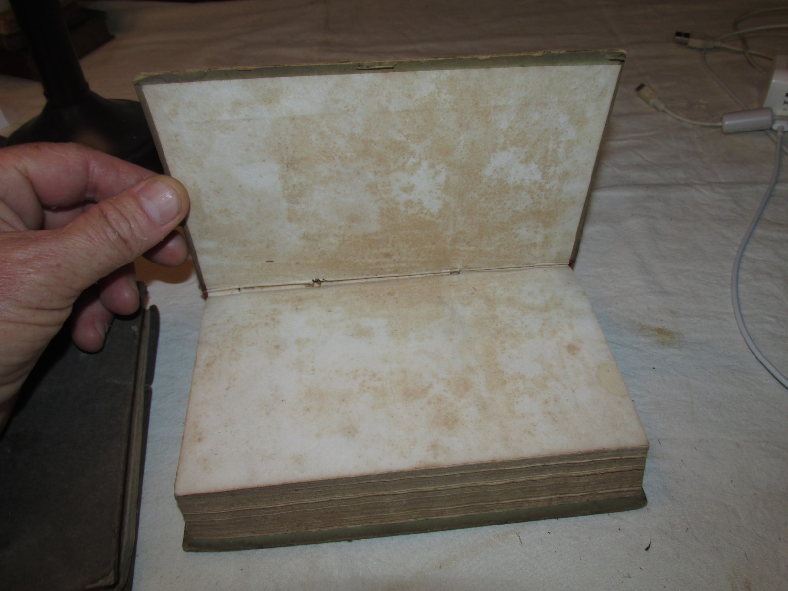 1835 Williams’s New York Annual Register with map, ALMANAC, ED. WILLIAMS