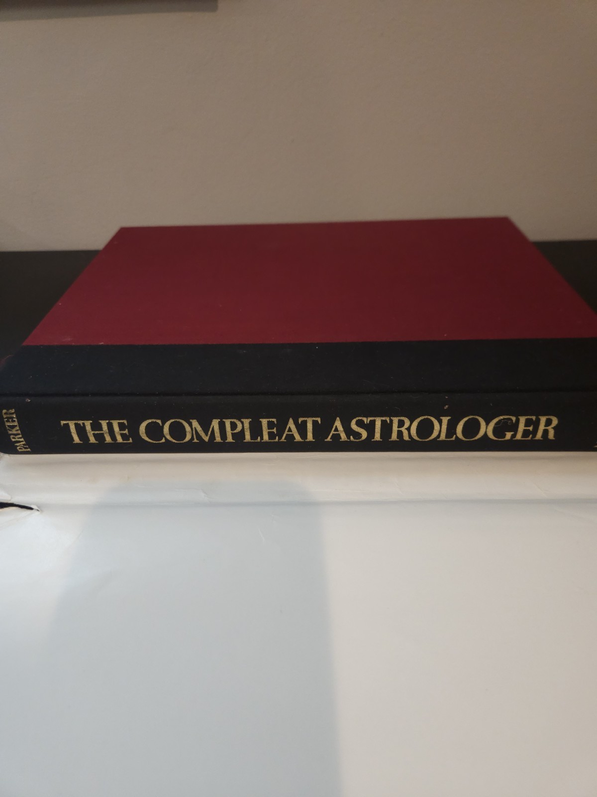 THE COMPLEAT ASTROLOGER 1971 First Edition HC w/Slipcase Derek & Julia Parker
