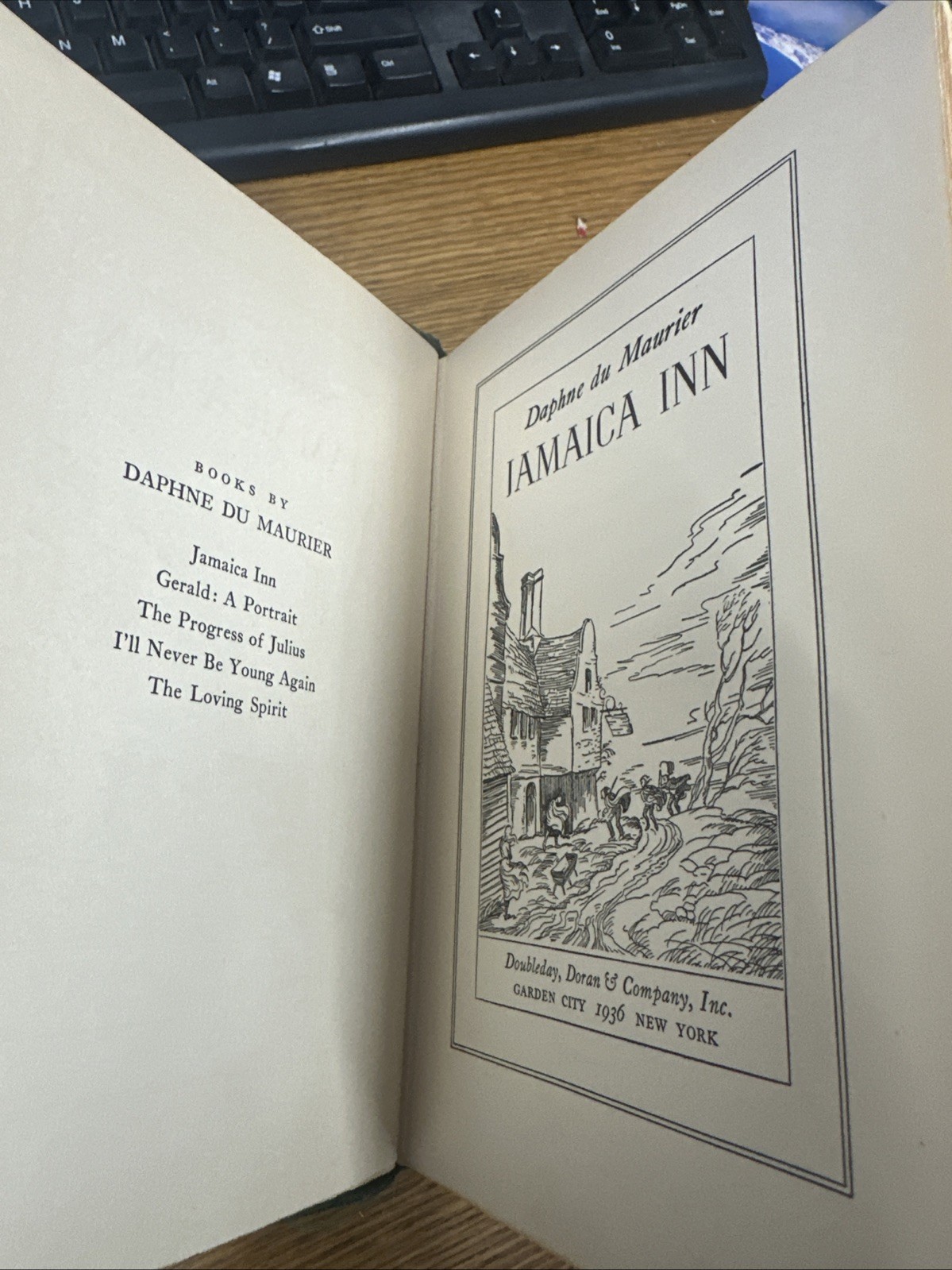 Jamaica Inn Daphne Du Maurier 1936 First Edition Vintage Hardcover