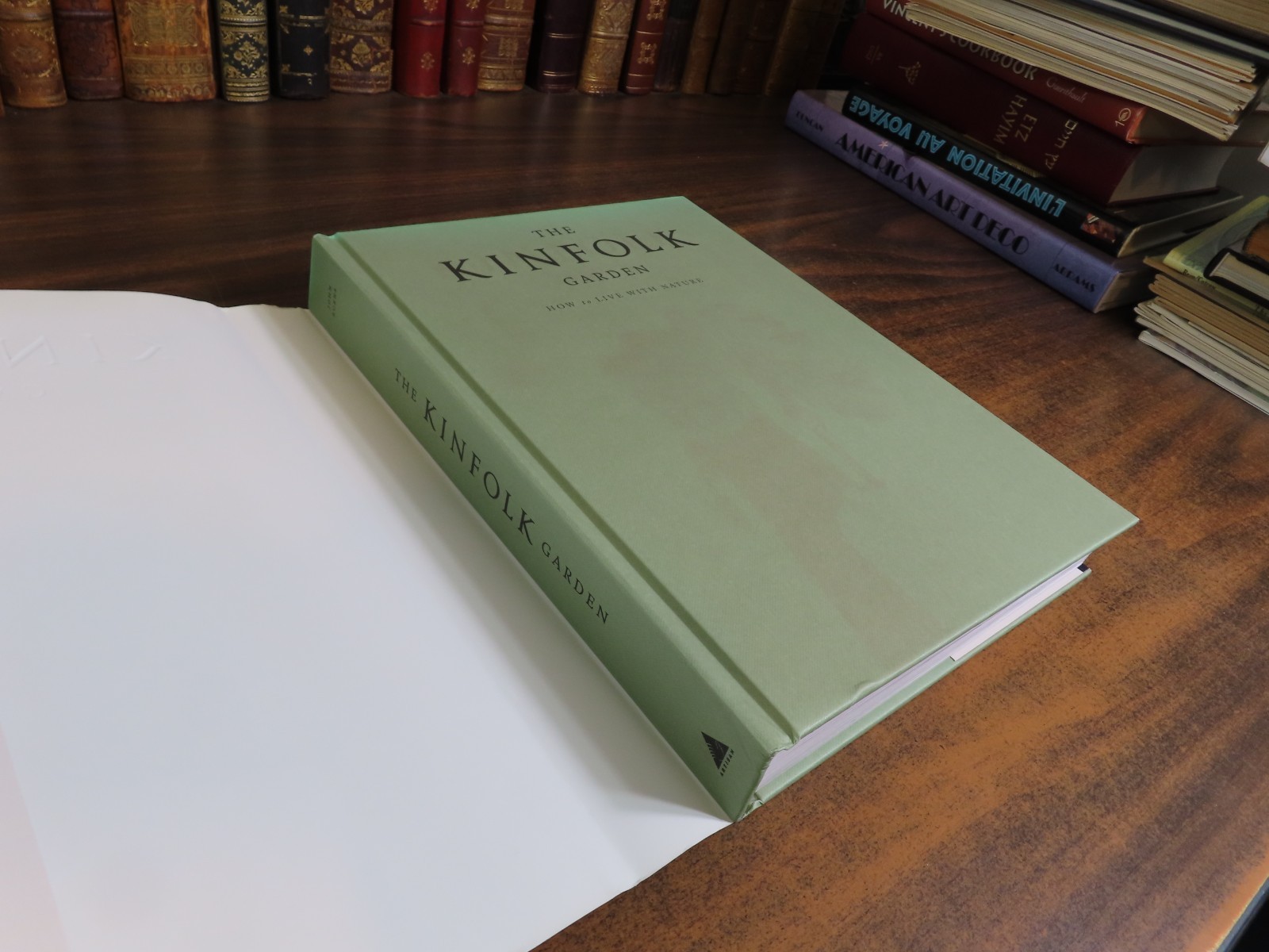 The Kinfolk Garden John Burns 9781579659844 HC 2020