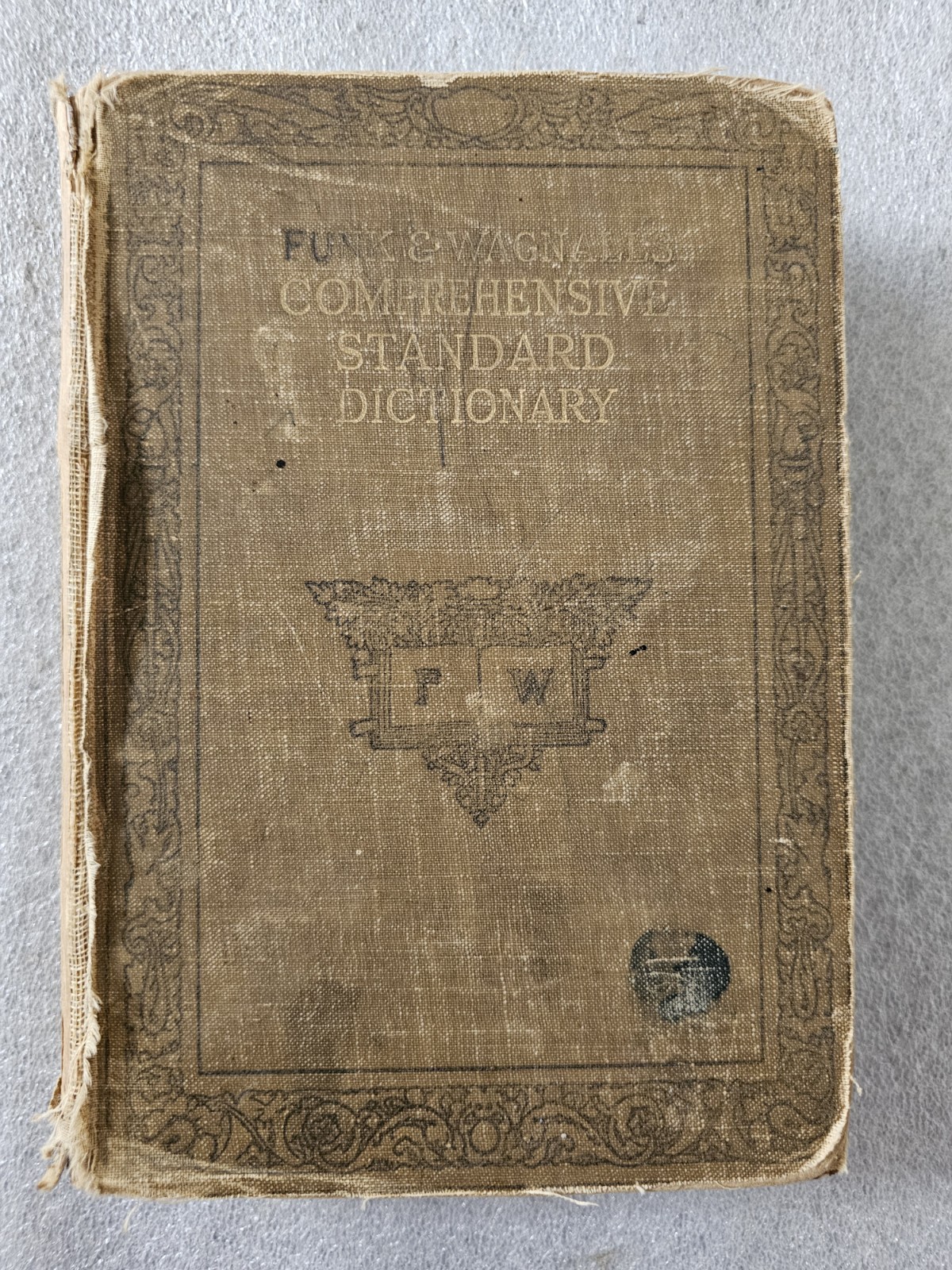 1925 Funk & Wagnalls College Standard Dictionary of English Language
