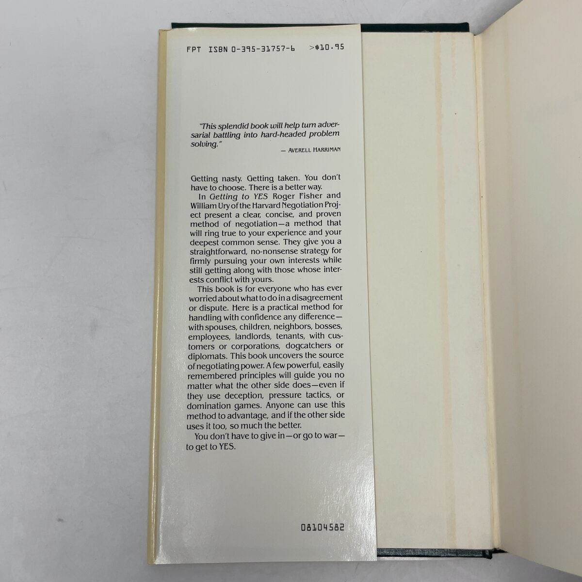 Getting to Yes by Roger Fisher; William Ury HC First Edition Like New 1981