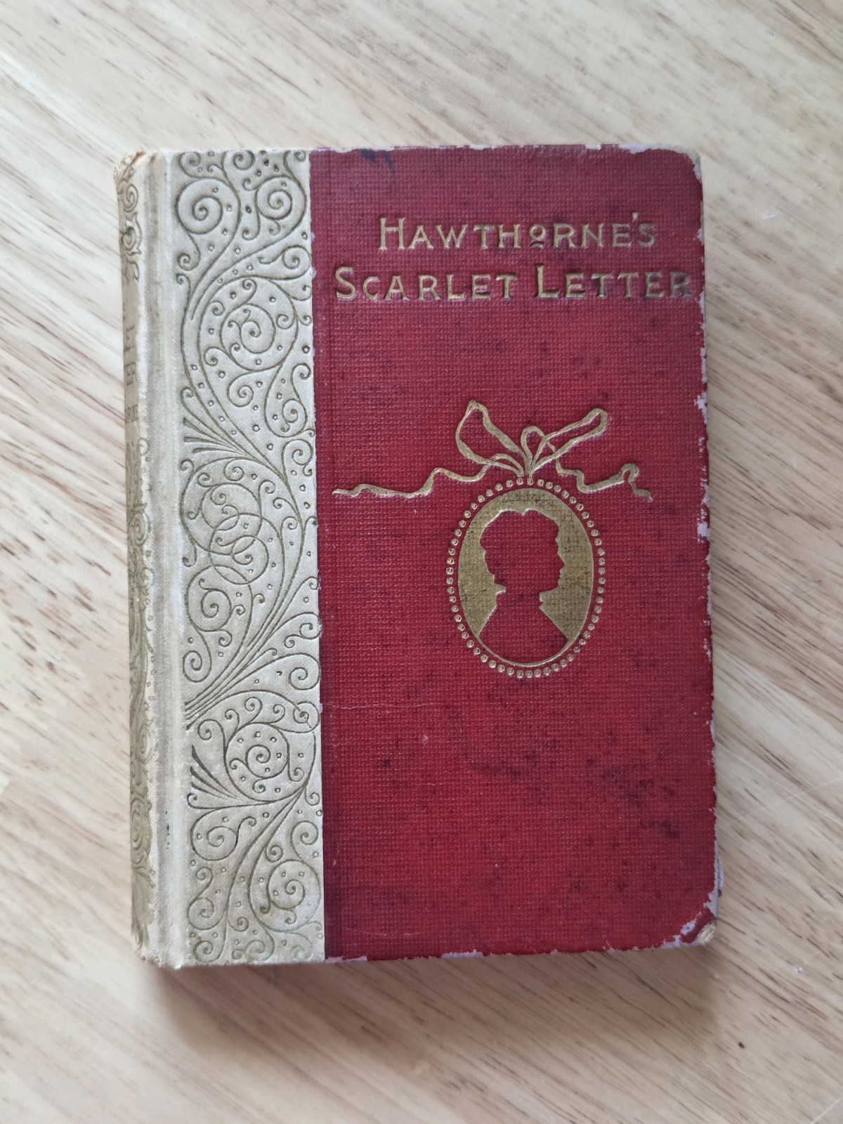 The Scarlet Lette Nathaniel Hawthorne 1892 Edition Henry Altemus Vintage HC