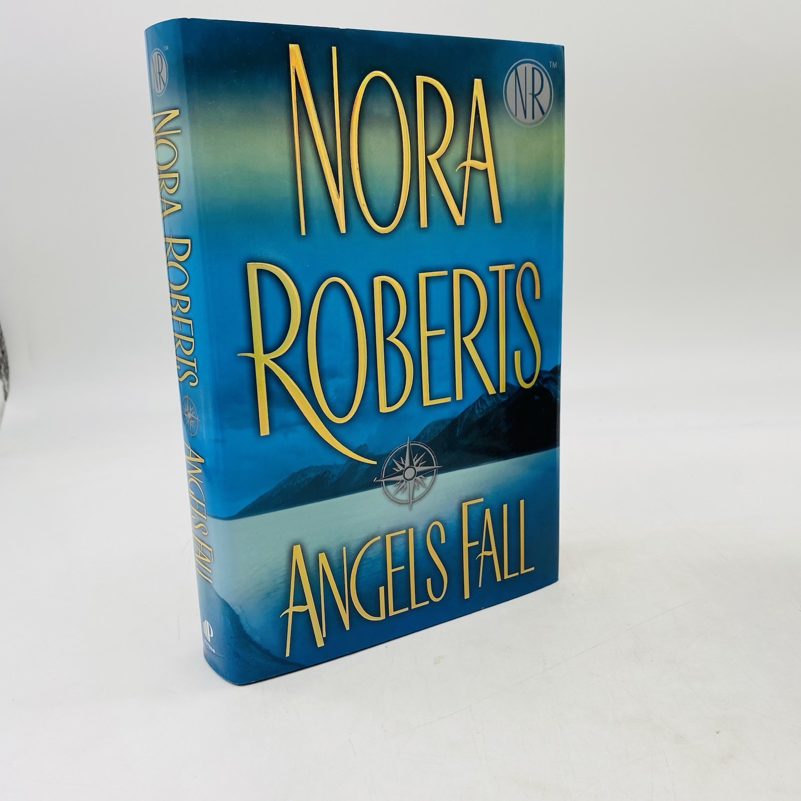 Nora Roberts Lot of 6 Hardcover Romance Novels 1st Edition DJ