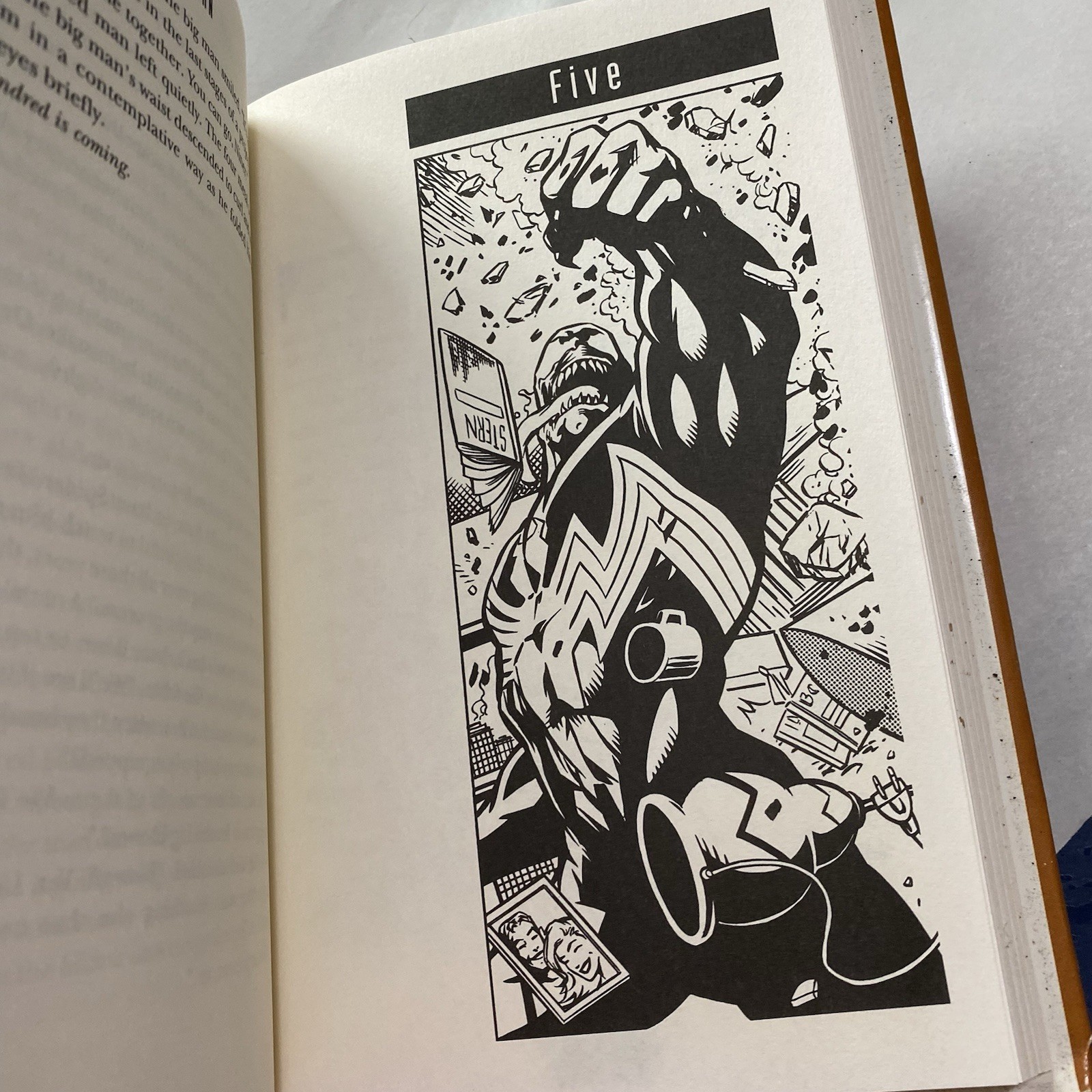 BATMAN: KNIGHTFALL SPIDERMAN & OCTOPUS AGENCY HC DJ 1st Edition Print