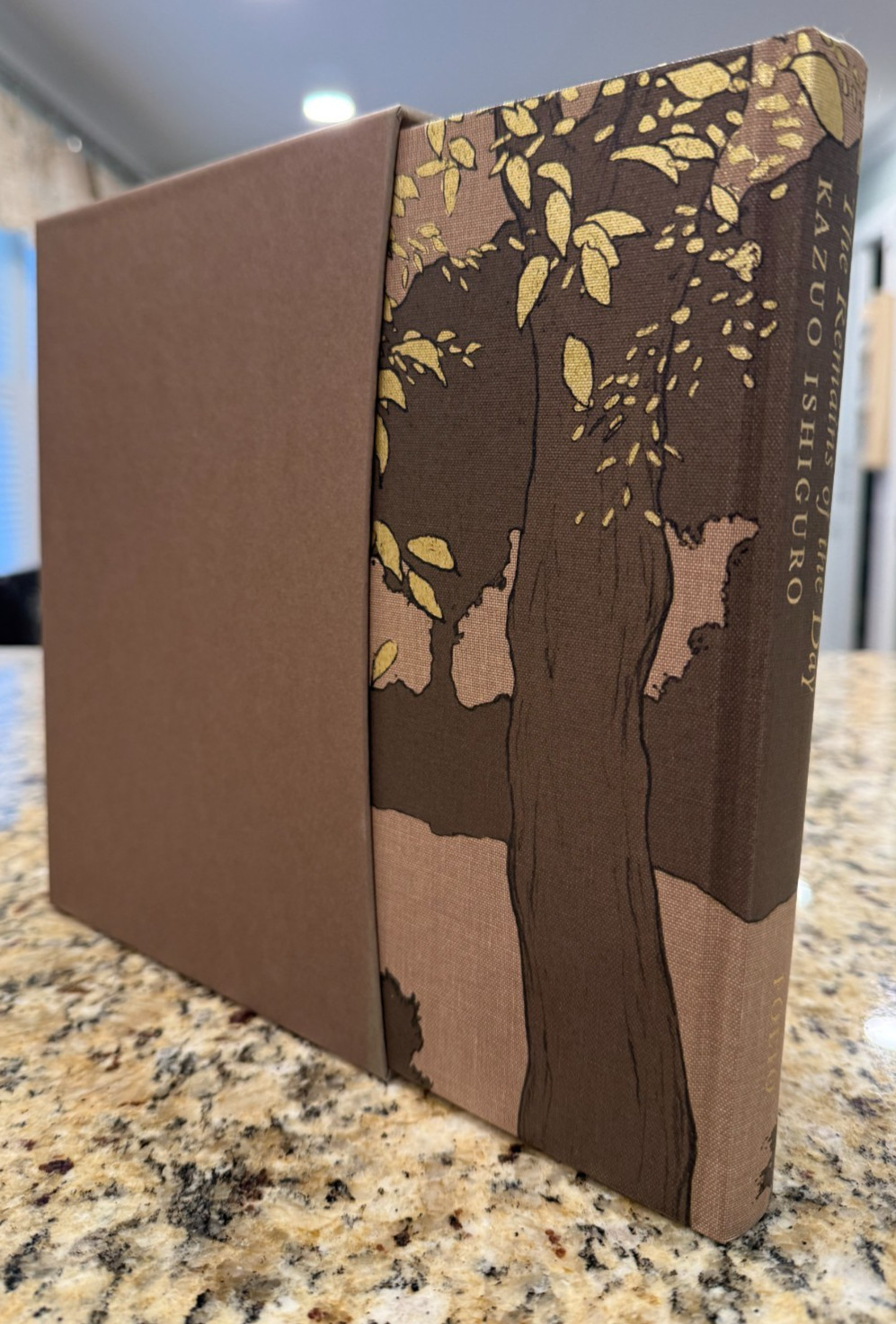 Kazuo Ishiguro The Remains of the Day Folio Society 2007 Book Slipcase