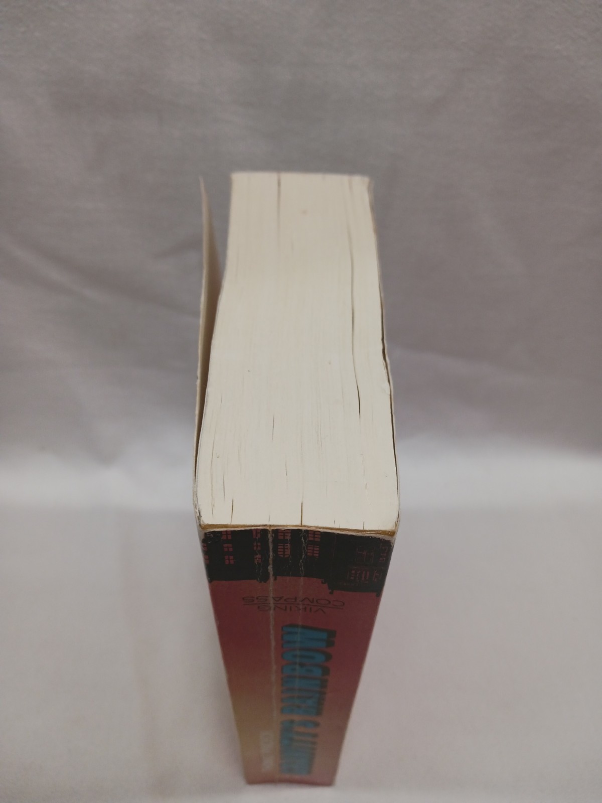 Thomas Pynchon Gravity’s Rainbow 1973 Trade Paperback TPB 4th Print $4.95 Cover