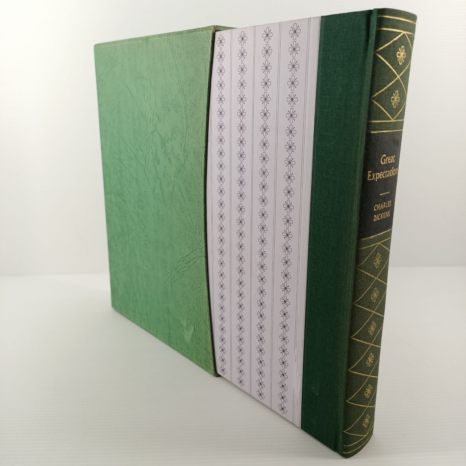 Folio Society Great Expectations Charles Dickens 1981 Illustrated Slipcase Book