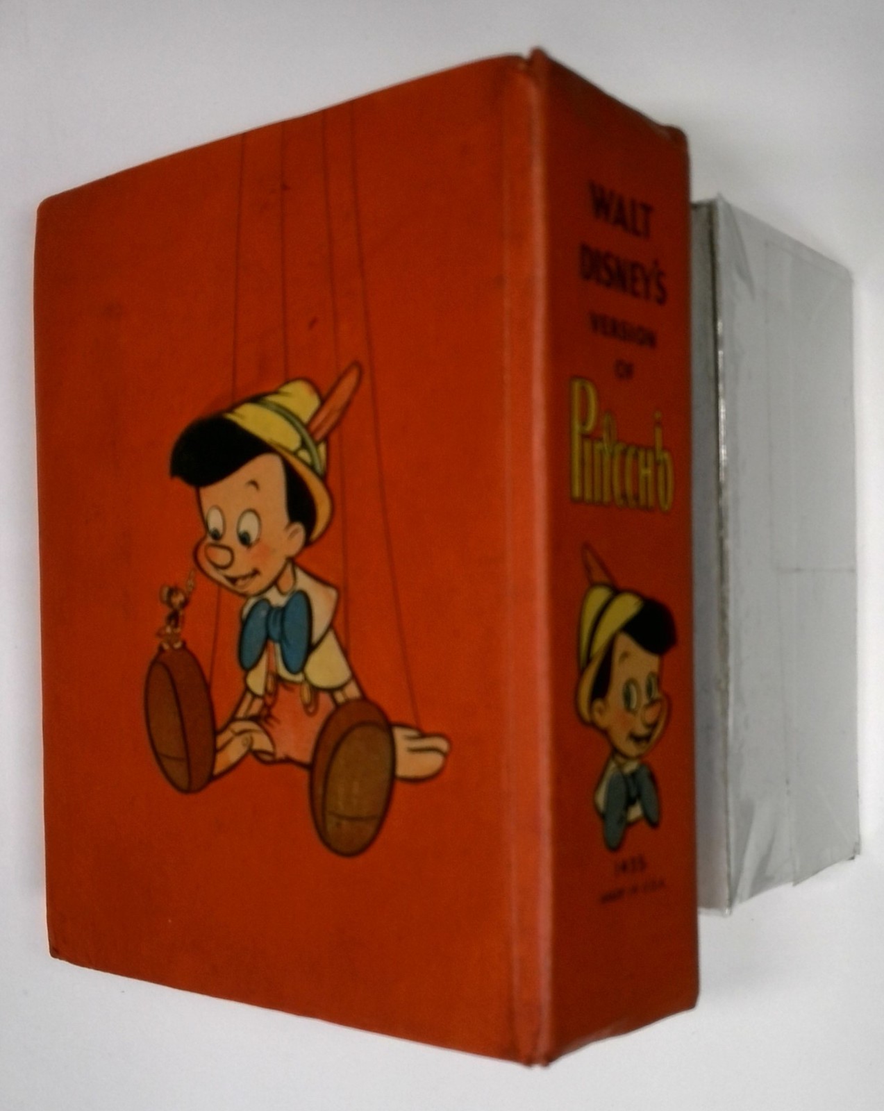 Walt Disney’s Pinocchio and Jiminy Cricket #1435 FN+ 6.5 1940