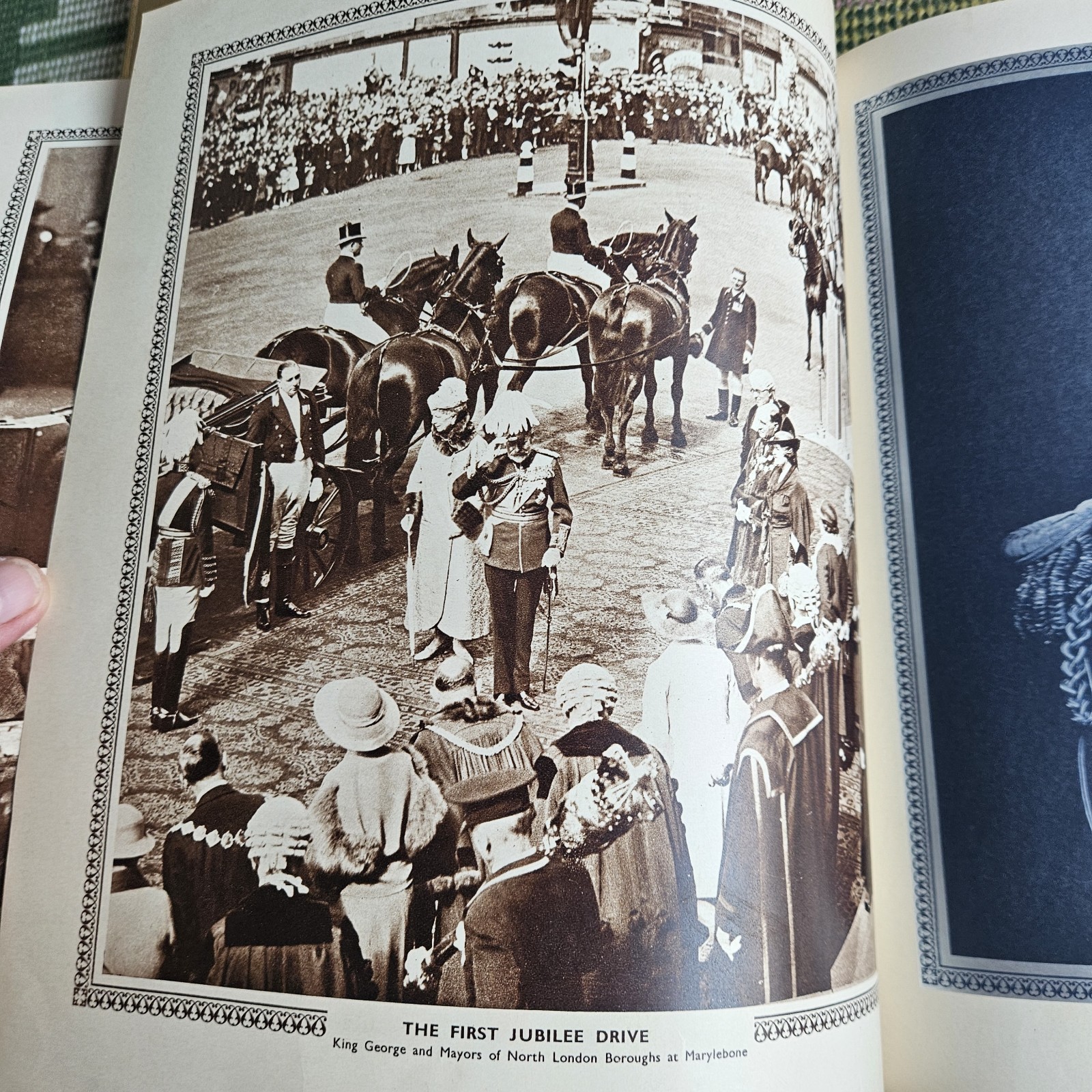 King Emperor’s Jubilee George V & Edward VIII Coronation 1937 Antique Books WB22