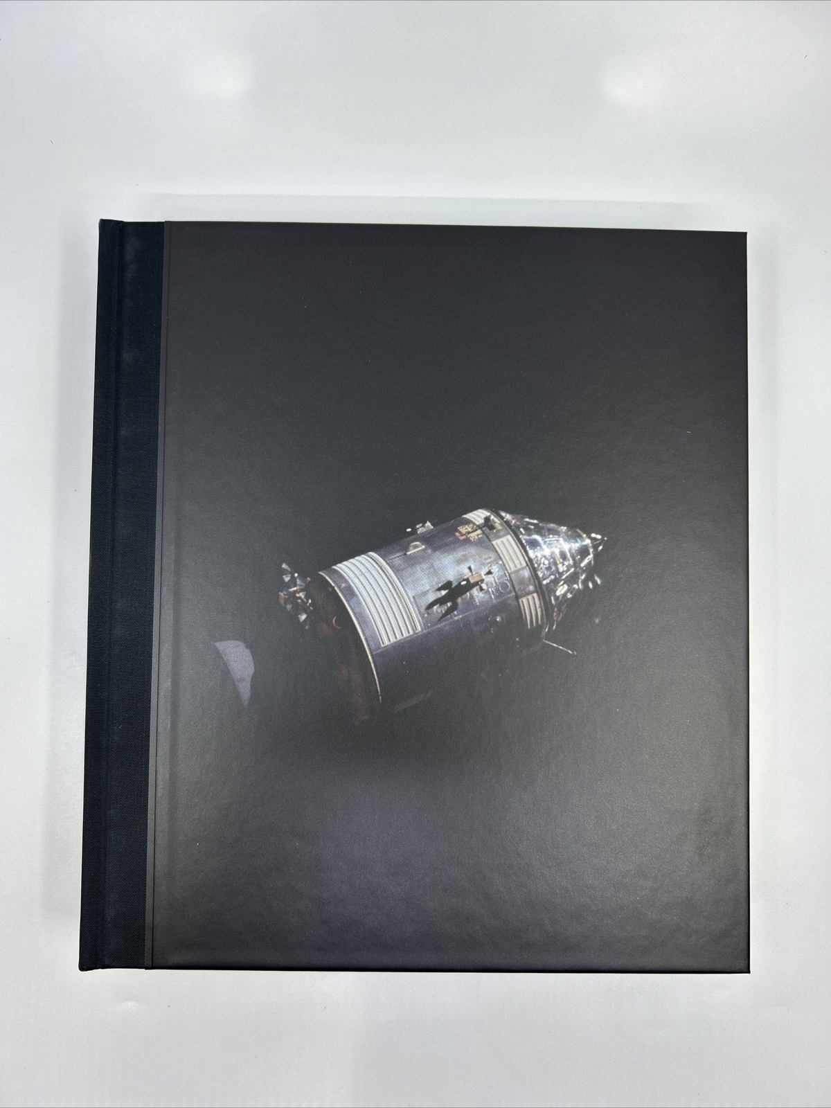 FOLIO SOCIETY A Man on the Moon Andrew Chaikin 2V NASA Voyages Apollo Astronauts