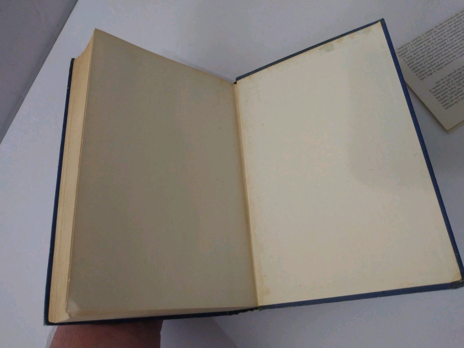 ALCOHOLICS ANONYMOUS BOOK 2ND EDITION 5TH PRINTING 1962 AA