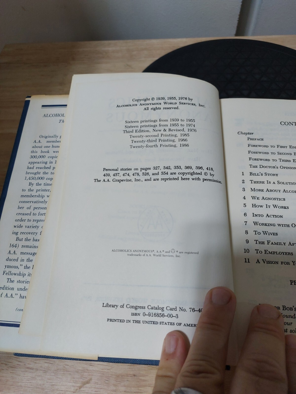ALCOHOLICS ANONYMOUS 3rd Edition 24th Print 1986 Hardcover Dust Jacket