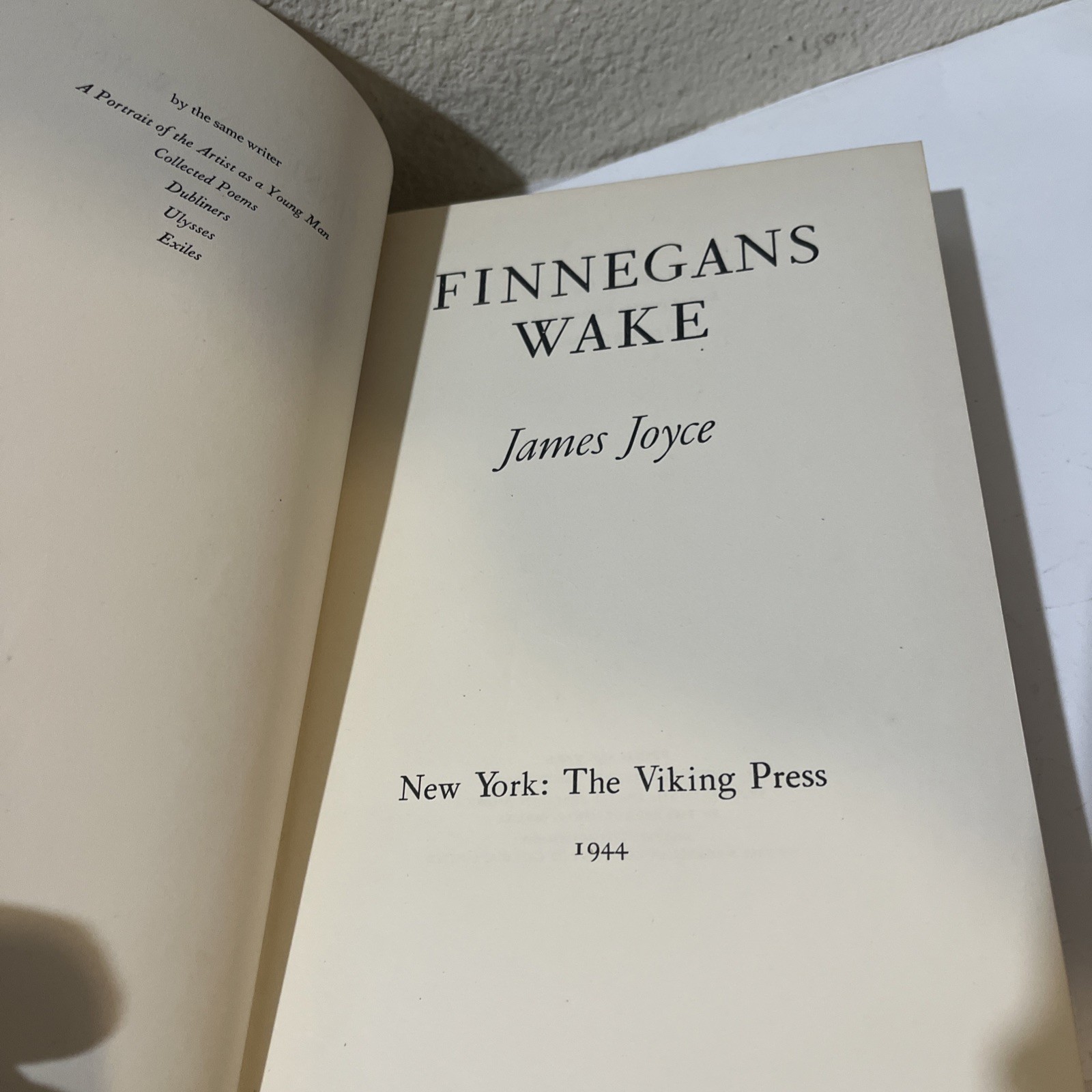 Vintage James Joyce FINNEGANS WAKE, Viking Press 1st Ed 3rd Printing, 1944 HC