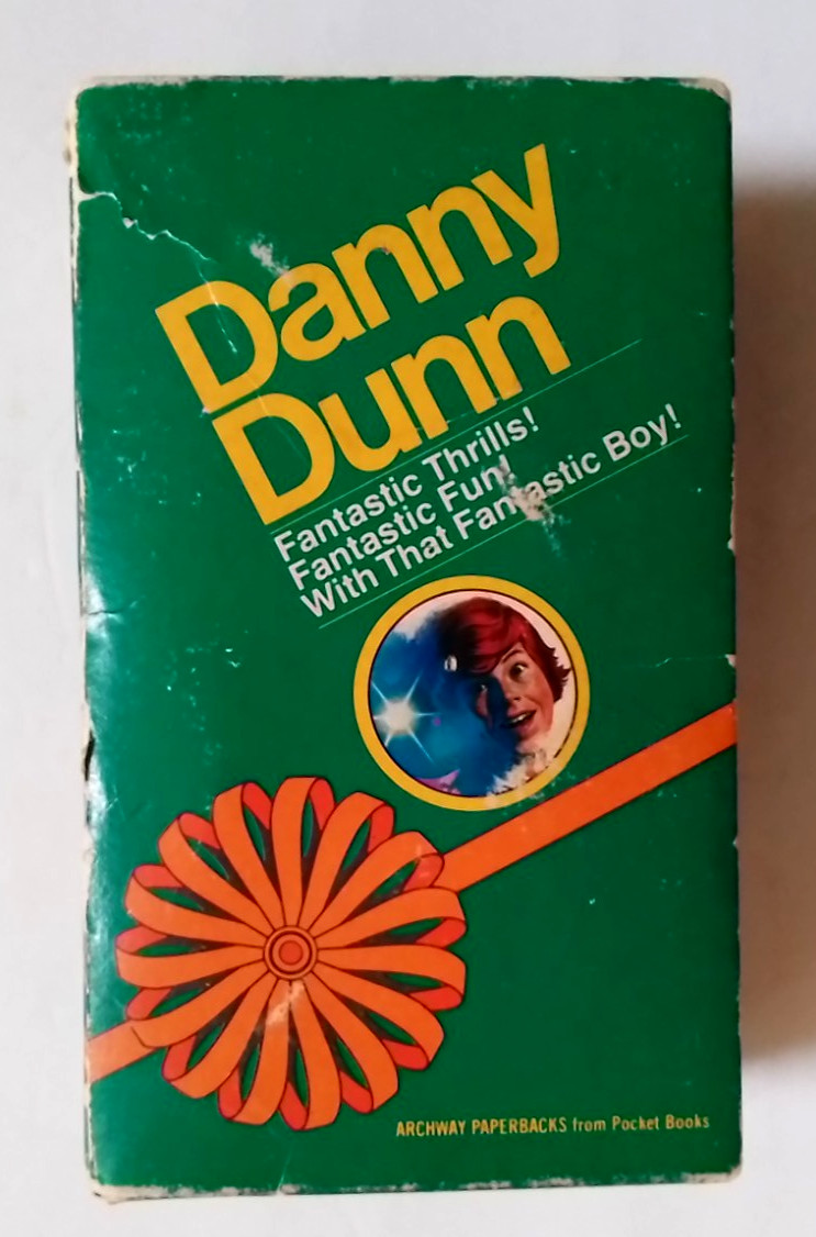 “DANNY DUNN” 1970″s POCKET BOOKS PAPERBACK 5 VOL BOX SET JAY WILLIAMS; ABRASHKIN