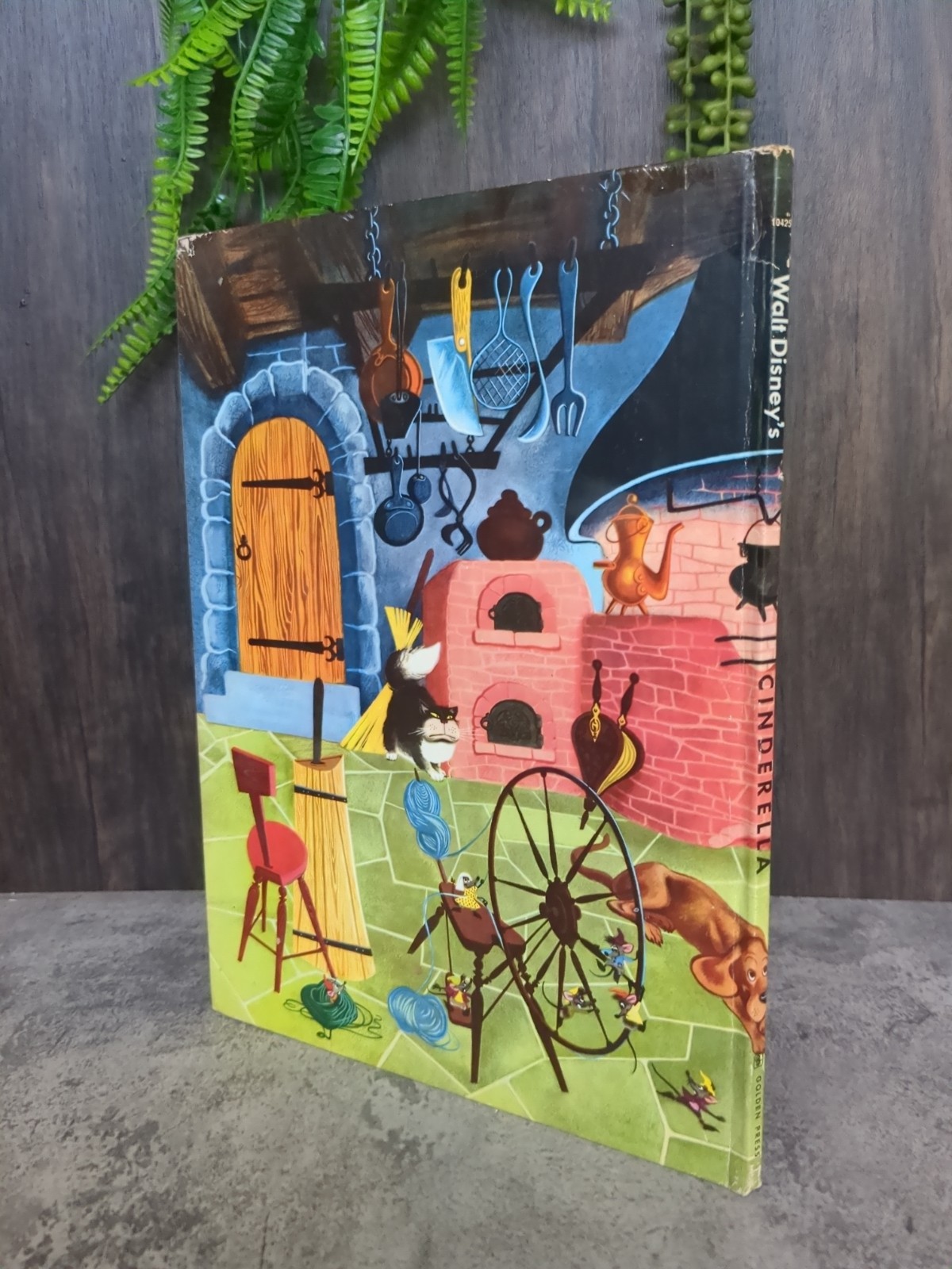 Walt Disney’s Cinderella Jane Werner 1974 – Golden Press – Illustrated