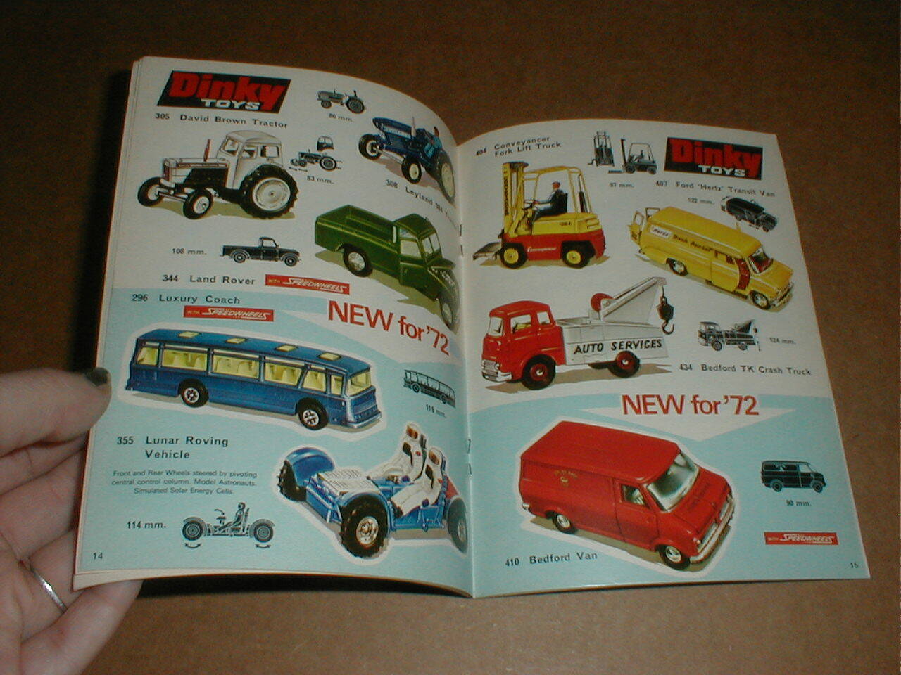 VTG Dinky Toys No 8 Pink Panther SSP Thunderbirds Captain Scarlet Catalog Book
