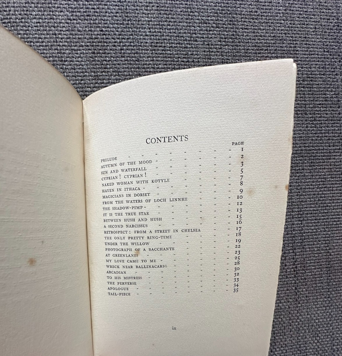 1928 Cecil Day Lewis Country Comets 1st Dawn of 30s Poetry of engagement Auden G