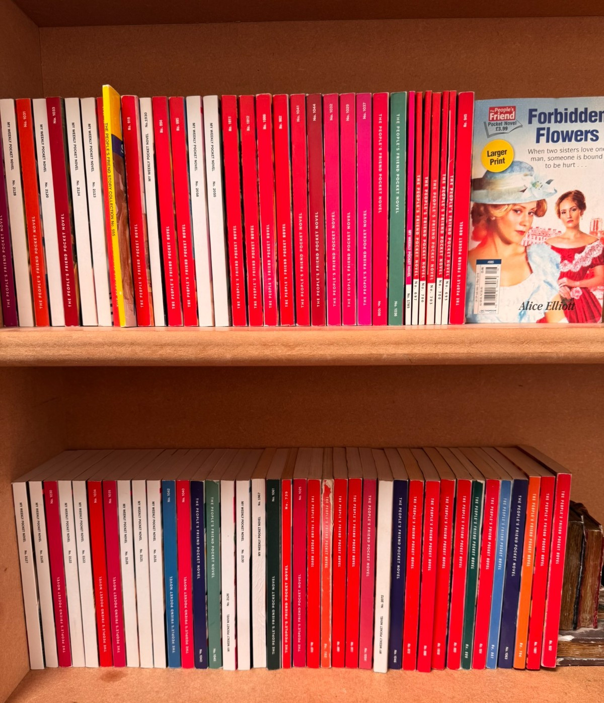 The Peoples Friend Pocket Novel 72 Books Collection Bundle D4950