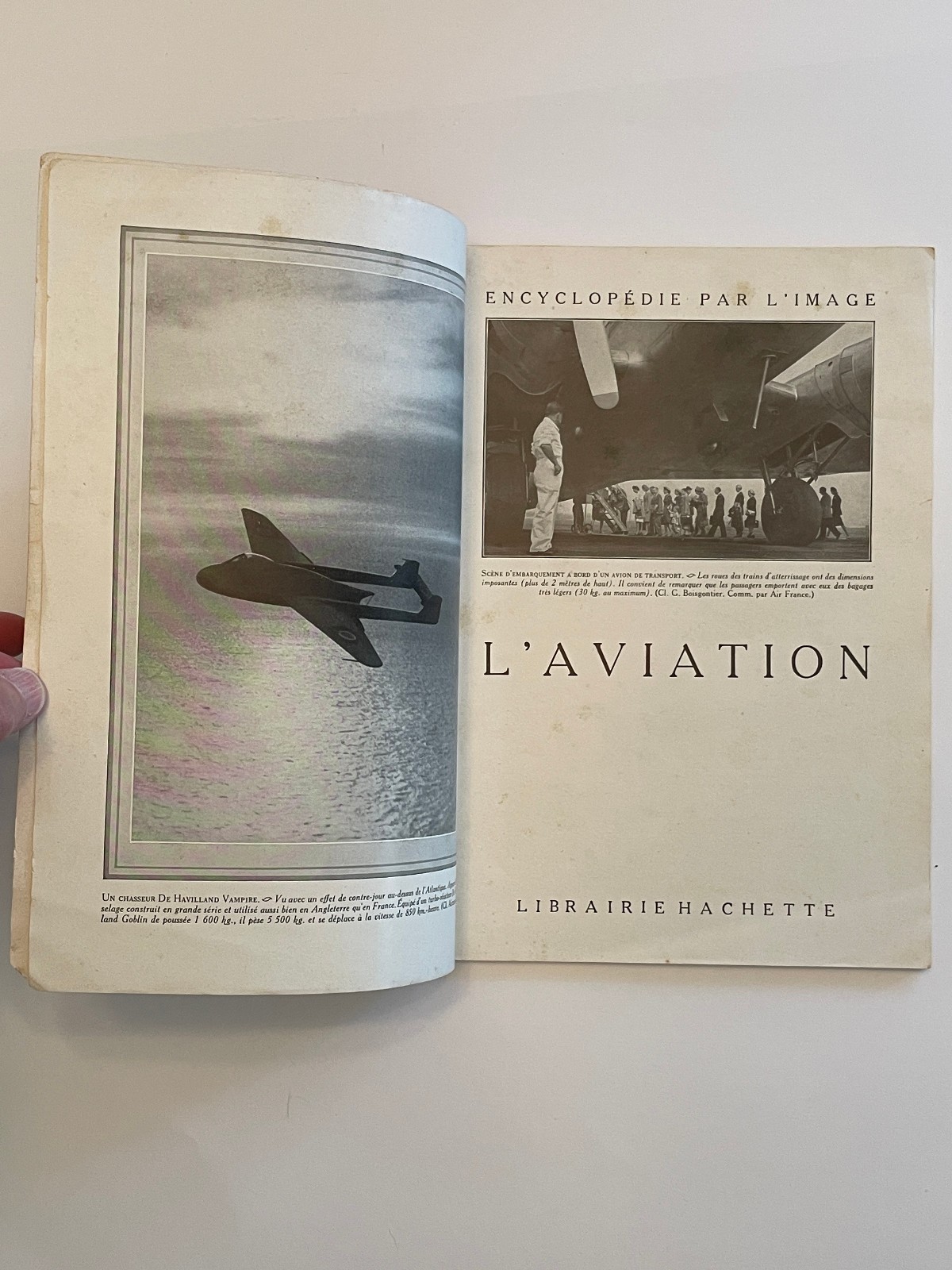 Vintage French Aviation 1951 Images Photos Planes Jets Flight Booklet Military