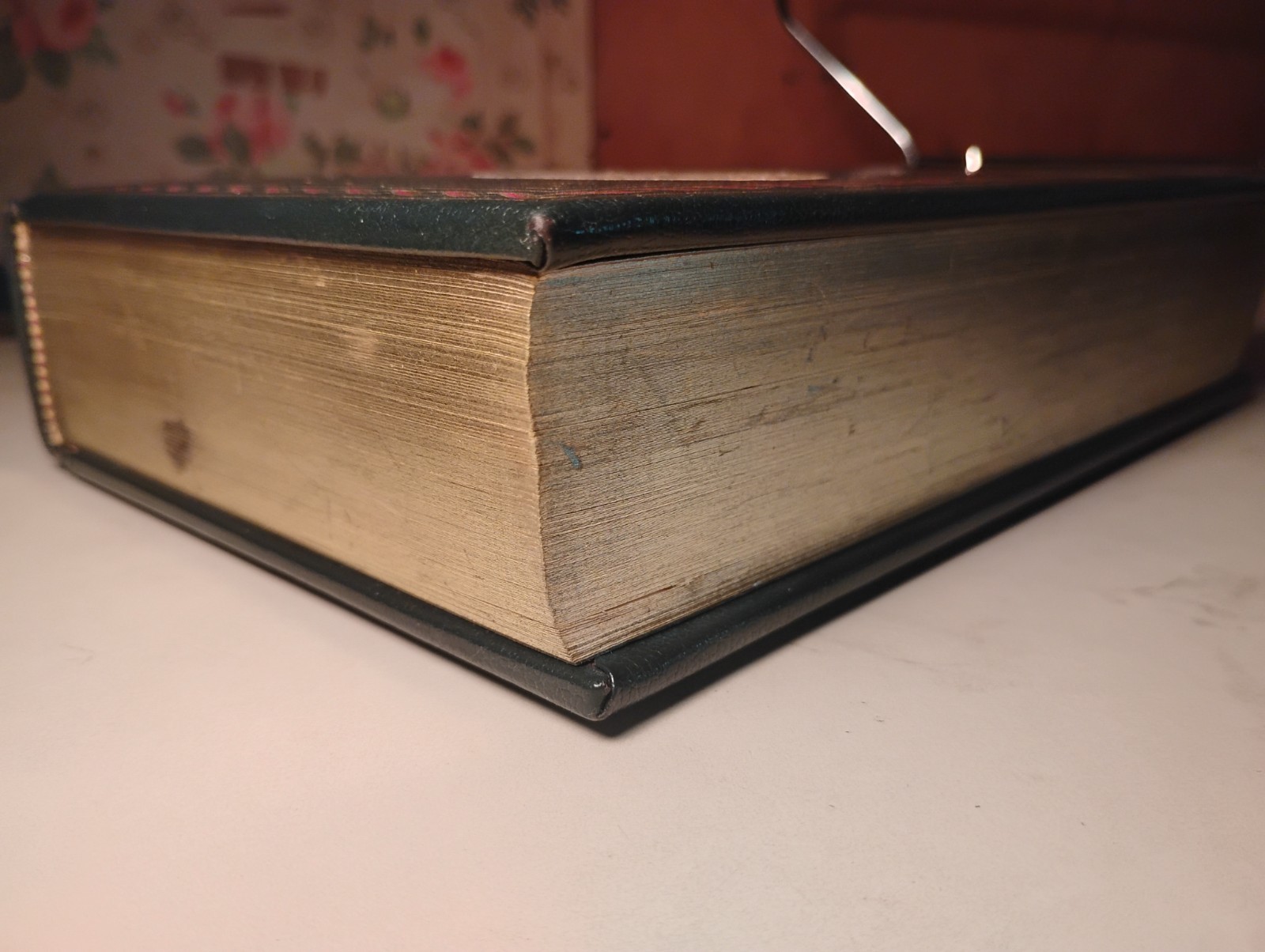 Louis L’Amour Five Novels Series II Bonded Leather Gilt Chatham River Press