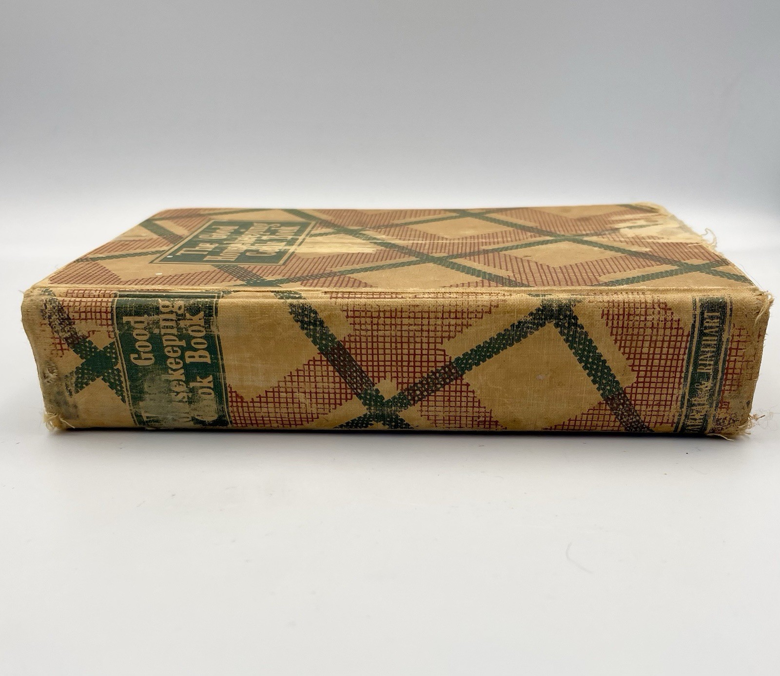 The Good Housekeeping Cook Book 7th Ed. Completely Revised 1944