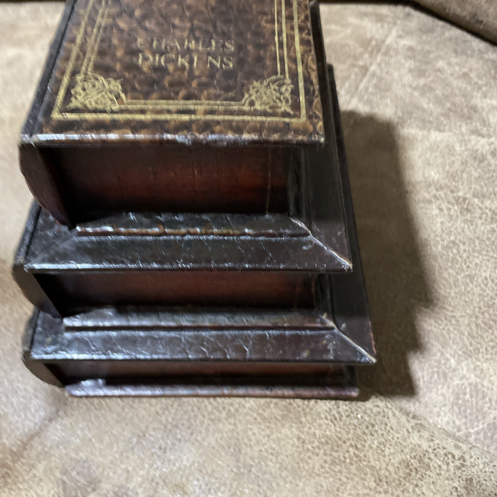 Antique Dickens Collins Leather GREAT EXPECTATIONS CURIOSITY TWO CITIES #2