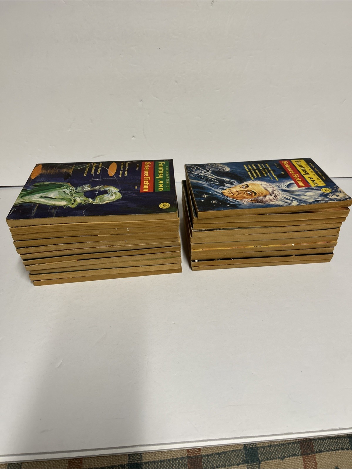 The Magazine of Fantasy and Science Fiction Vtg lot of 21 editions 1960’s 63-69