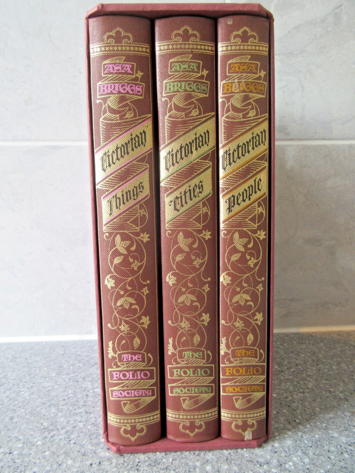 A Victorian Trilogy: People/ Cities/ Things. 3-Vol Luxury Edition in Case 1996