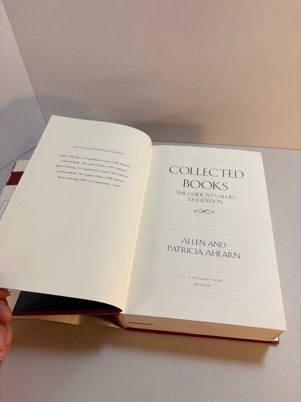 Collected Books : The Guide to Values, 2002 Edition by Patricia Ahearn and Allen