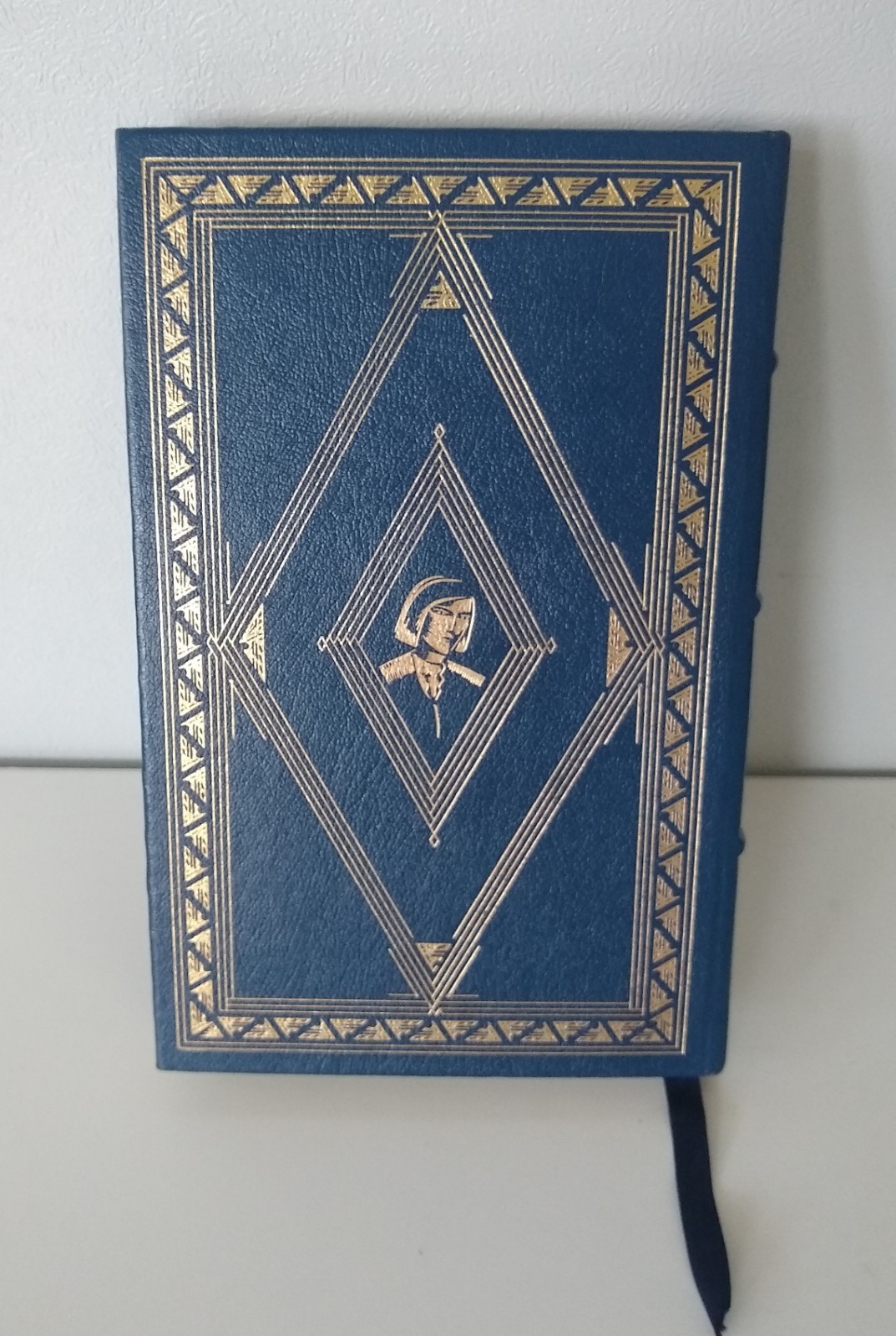 NINE WOMEN SHIRLEY ANN GRAU FRANKLIN LIBRARY SIGNED FIRST EDITION FREE SHIPPING