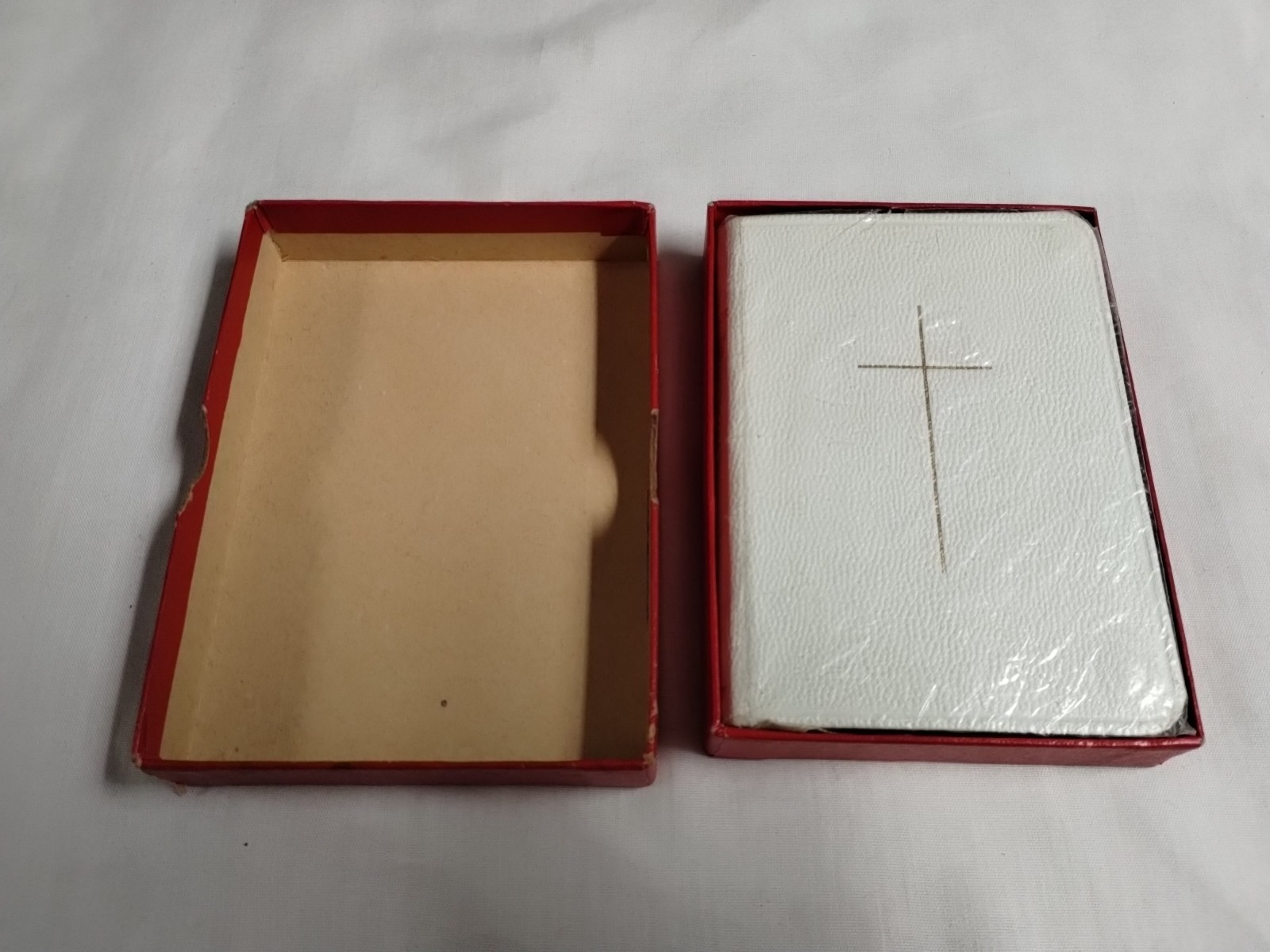 The Book of Common Prayer by Seabury 1953 Vintage w/ White Faux Leather-Binding