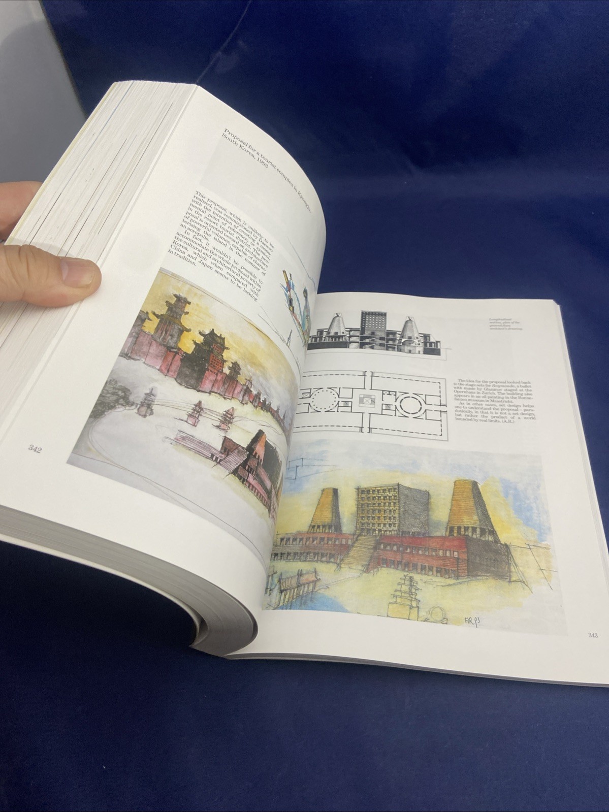 ALDO ROSSI: THE LIFE AND WORKS OF AN ARCHITECT (Soft cover)