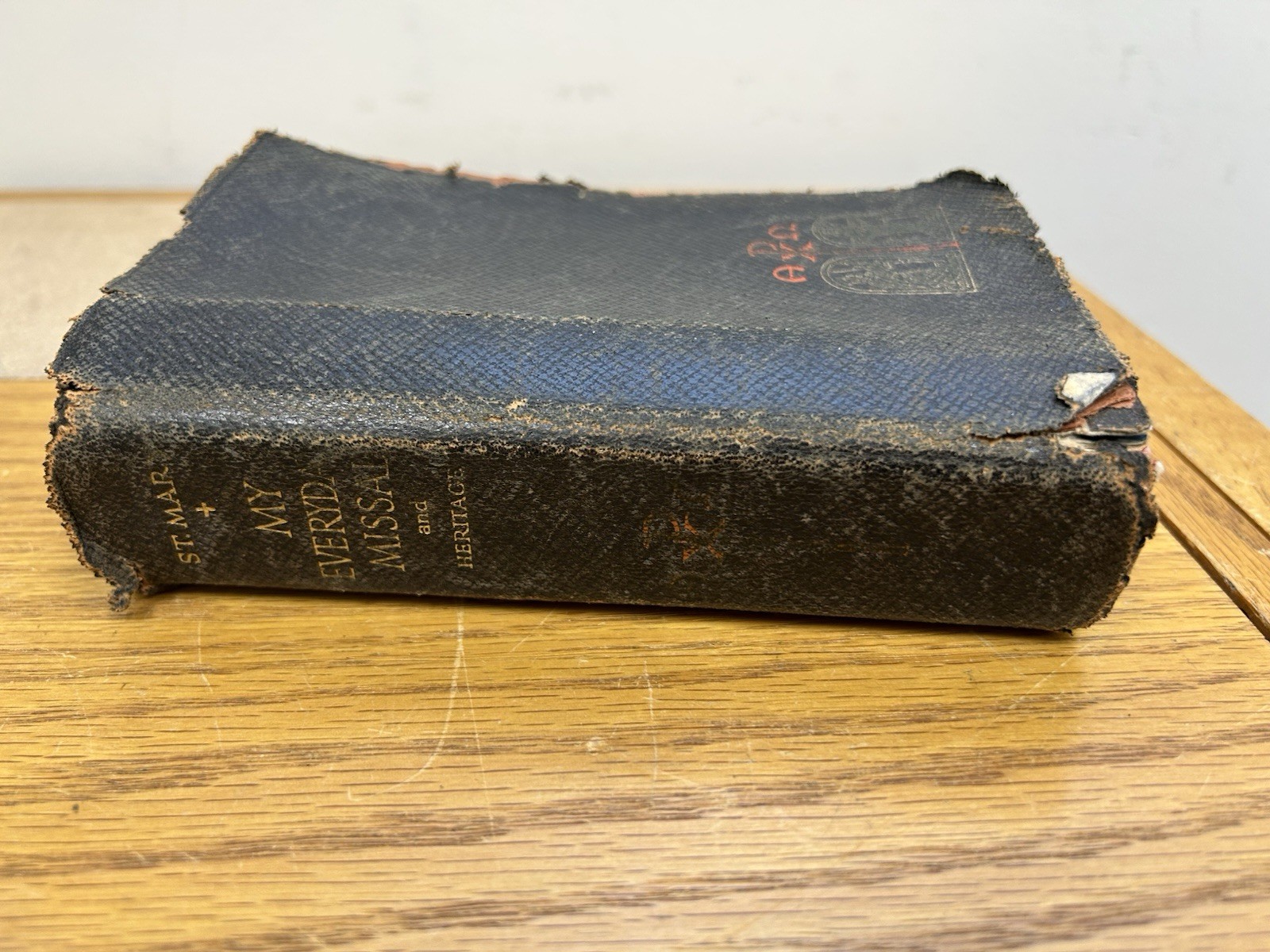 St. Mary My Everyday Missal and Heritage Catholic Leather Benziger Brothers