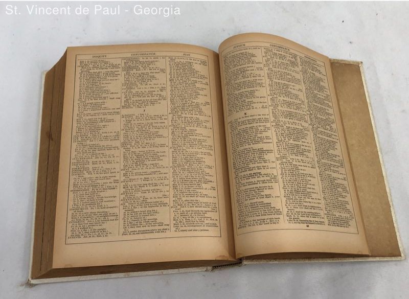 The Holy Bible King King James Version Kedeka Publishers 1976 Parchment Style