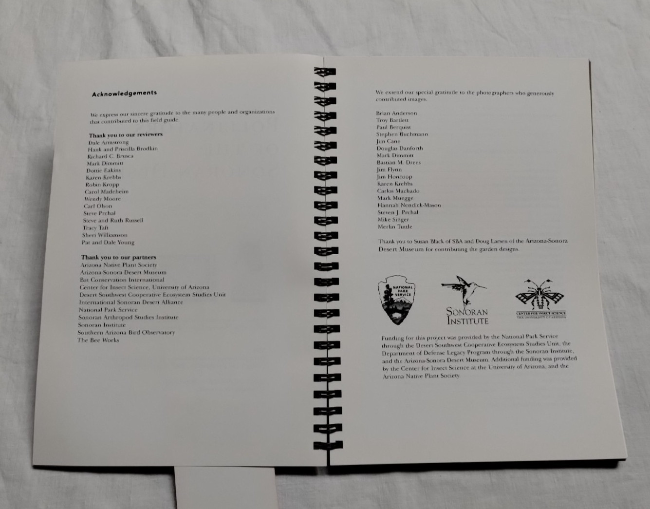 Pollinators of the Sonoran Desert by N. Chambers; Yajaira Gray; S. Buchma SIGNED