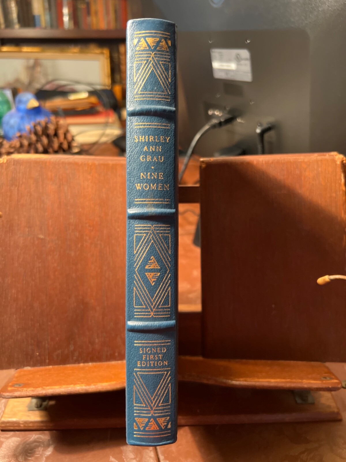 HTF Signed Fine Leather Decorated Shirley Ann Grau Nine Women 1st Edition Gift !