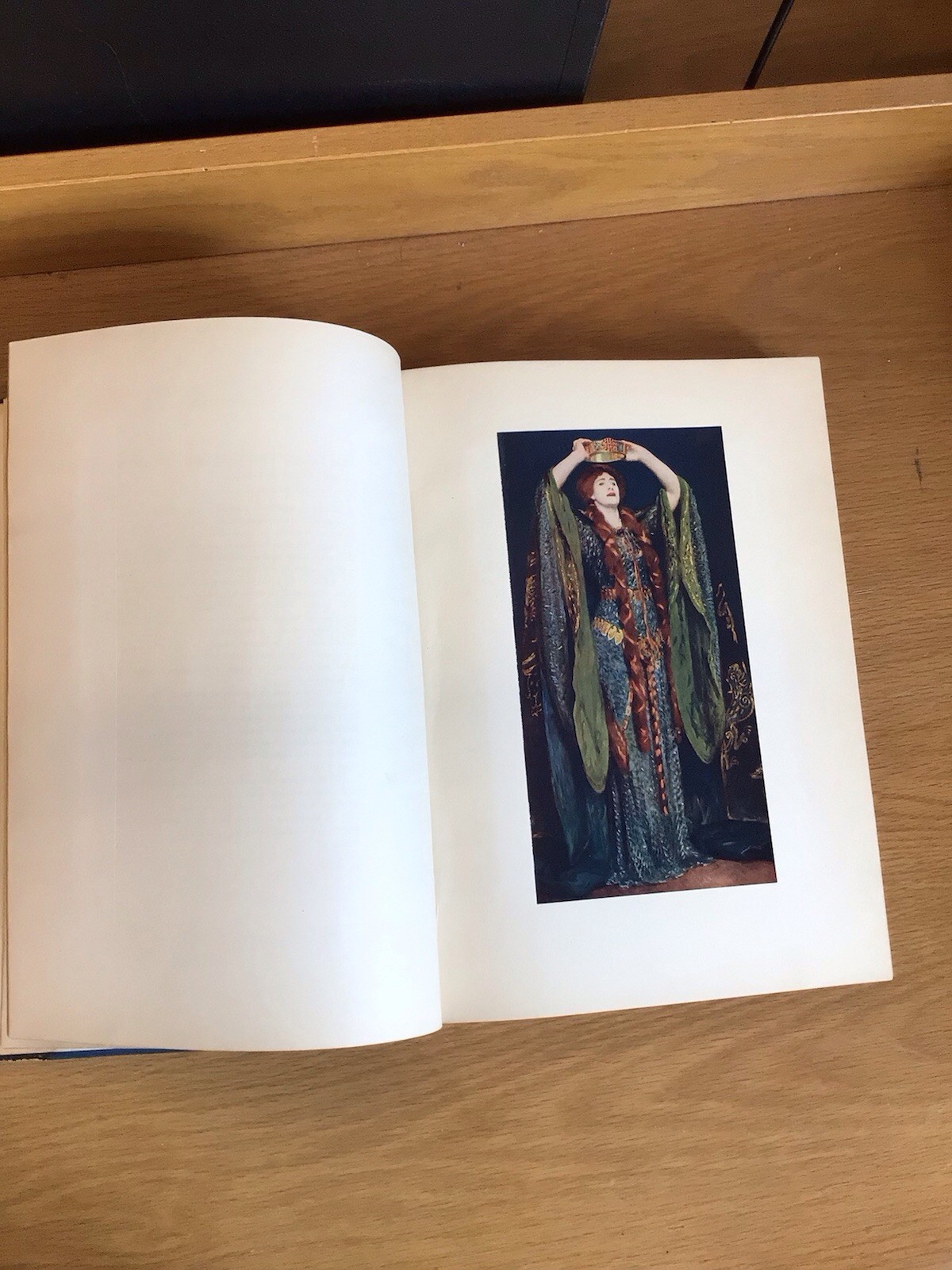 Famous Paintings – Set Of Two Books