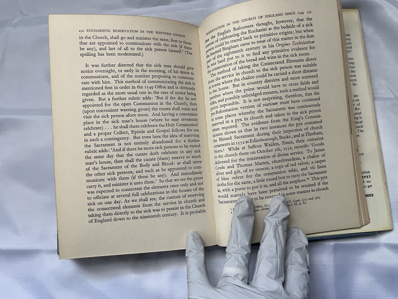 Eucharistic Reservation in the Western Church by Archdale A. King