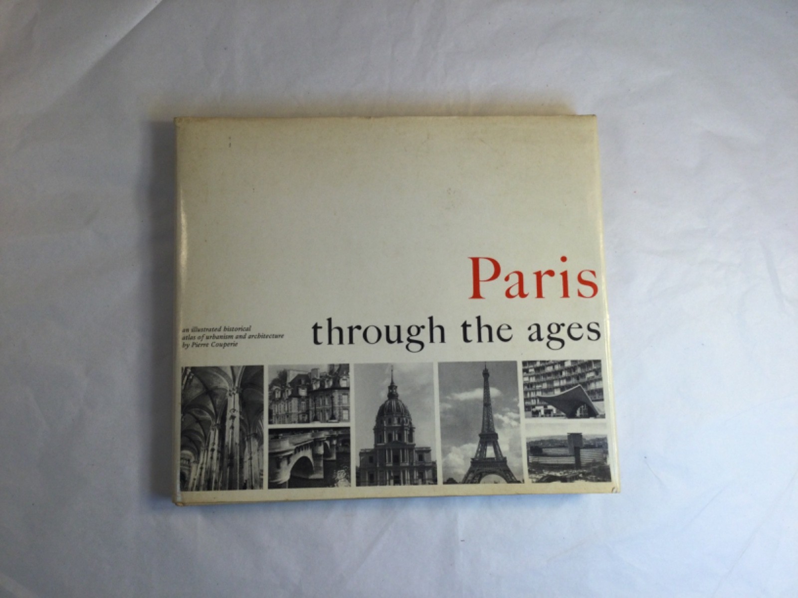 Paris through out the ages, Couperie, 1968, HCDJ.