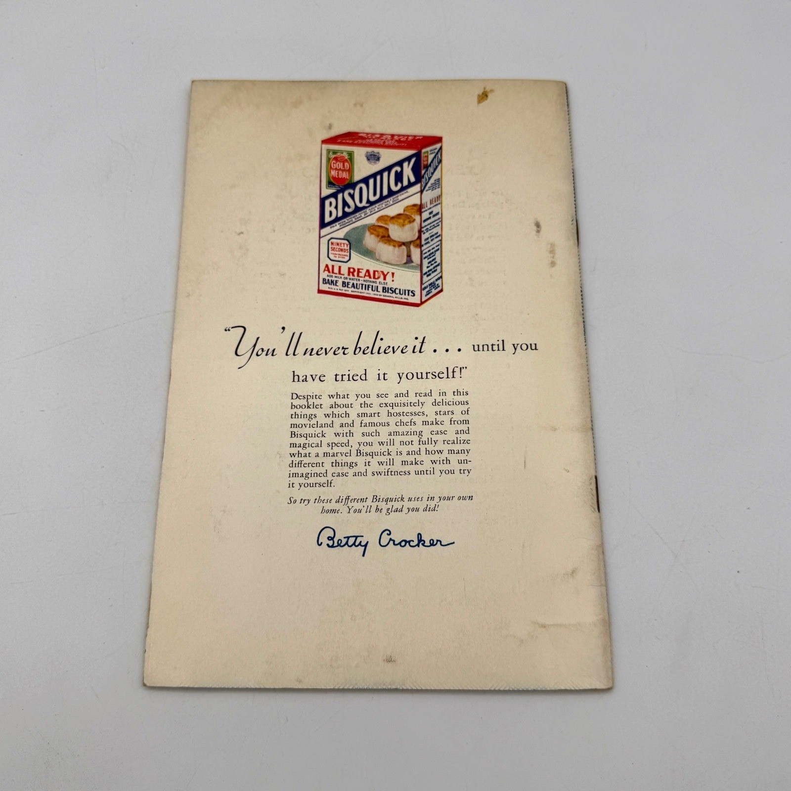 Betty Crocker Bisquick 101 Delicious Creations Booklet 1933 Vintage Movie Stars