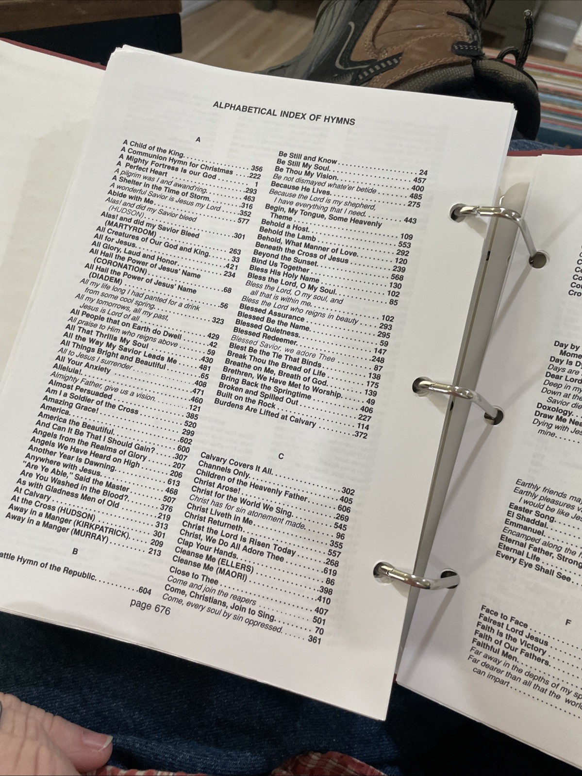 Sing Joyfully Hymn Book Spiral Bound 683 Pages VG