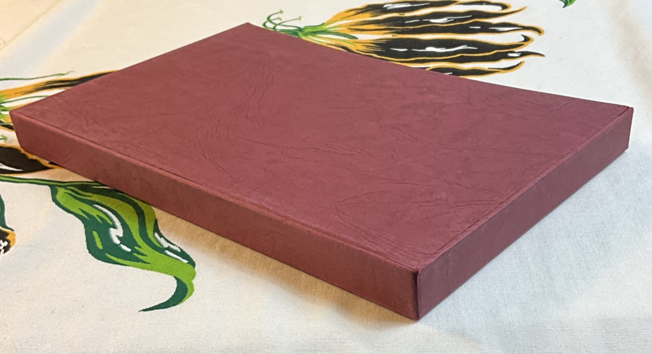 The Happy Captive Folio Slipcase 1977 Hc