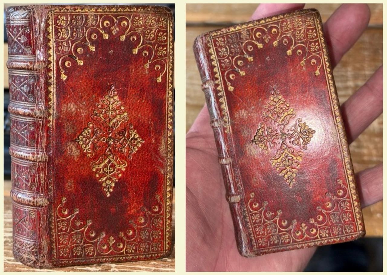 1730 Superb Miniature Scottish Prayer Book. Fine Gilt Leather Binding. Psalms.